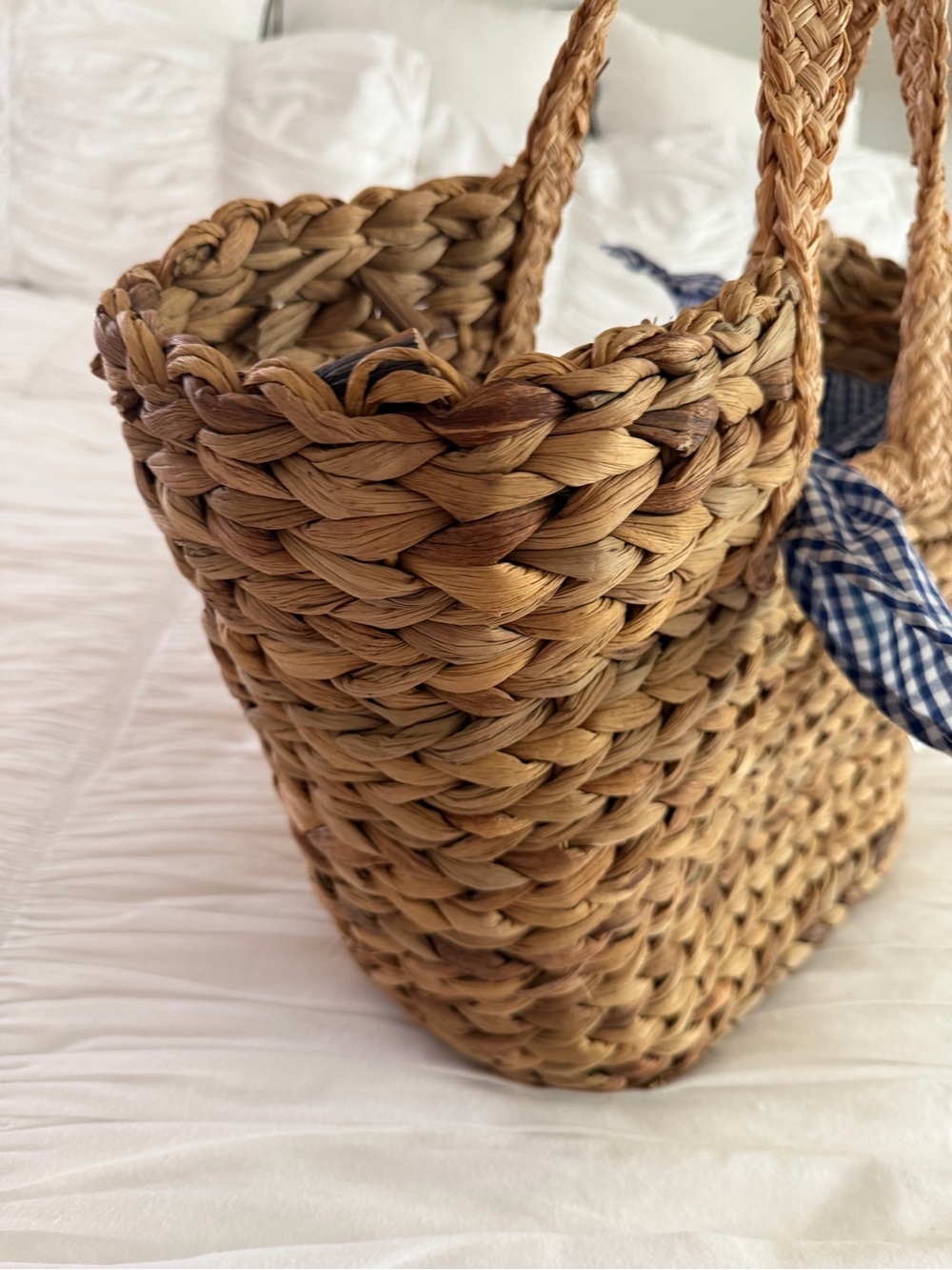 Draper James Reese Straw Tote Natural Woven Beach Bag Blue Gingham Lining NWT - Picture 3 of 10